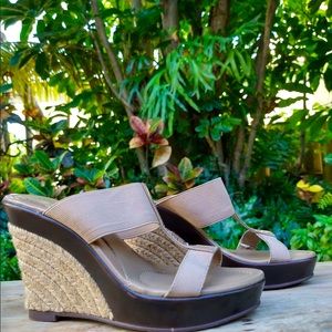 Beige braided wedges